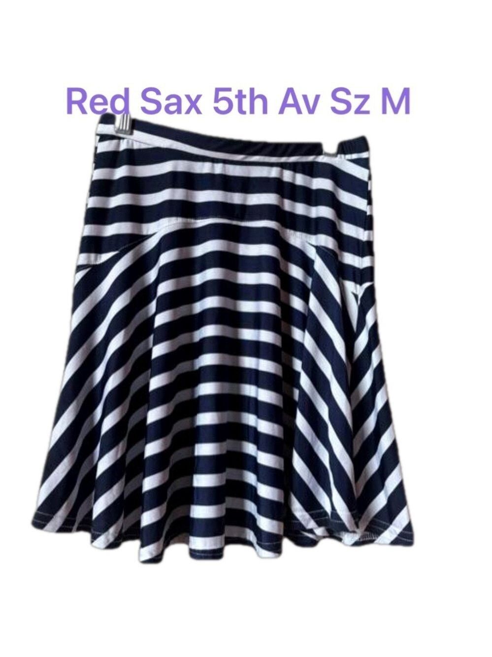 Red Sax Fifth Avenue Navy and White Flared Skirt. Great for Travel. Sz M Ladies